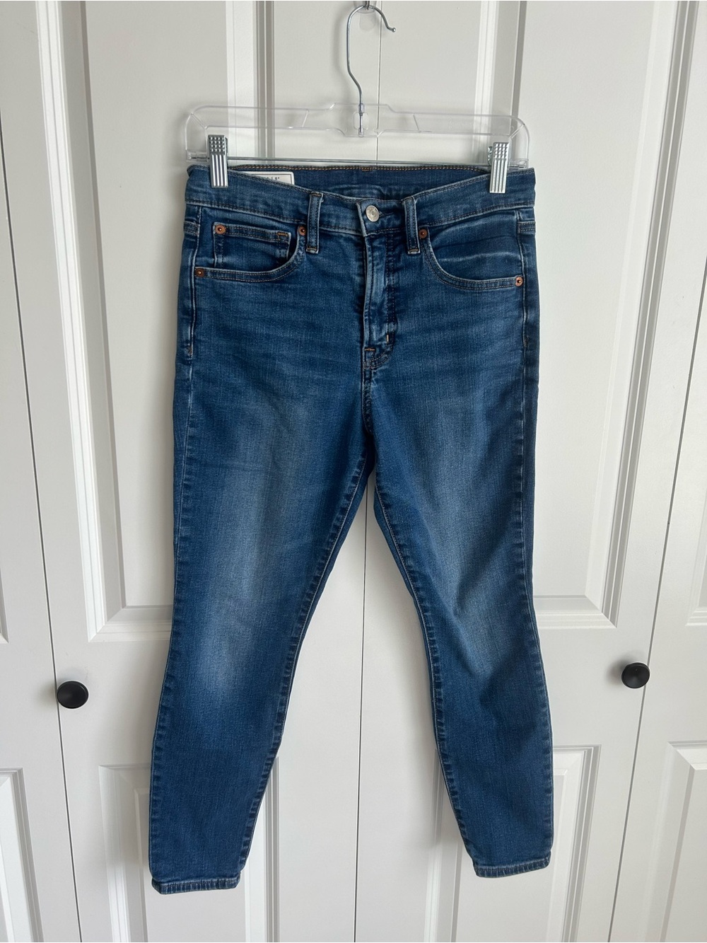 Gap Classic High-Rise Women's True Skinny Blue Denim Jeans